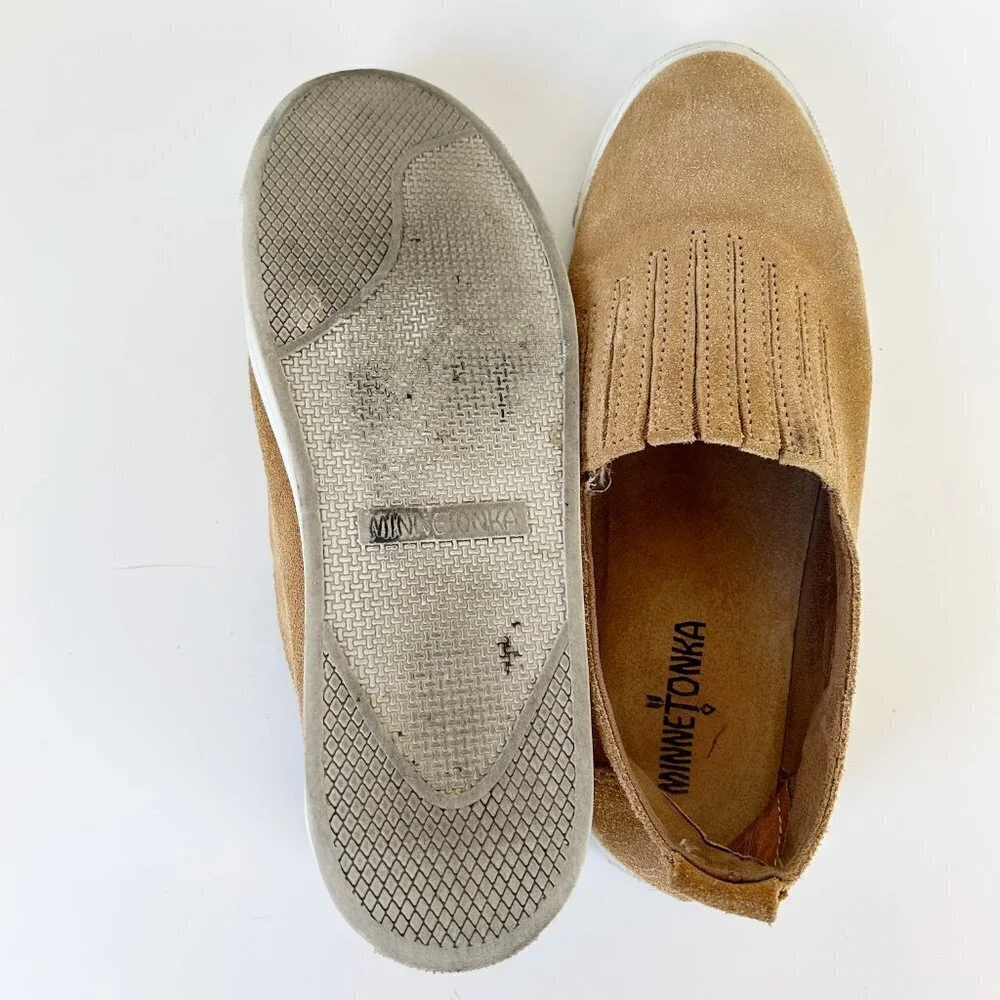 Minnetonka Gabi Slip On Moccasin Sneakers Sz 8.5